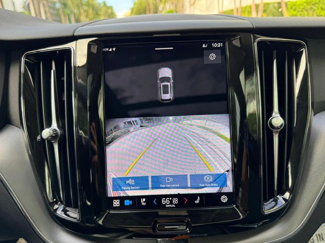 2025 Volvo XC60 B5 AWD Core - 22939713 - 27