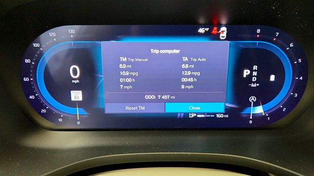 2025 Volvo XC60 B5 AWD Core with 19'' Wheels + Protection & Climate Packages - 22971165 - 15