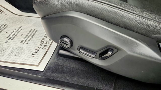 2025 Volvo XC60 B5 AWD Plus - 23001258 - 10