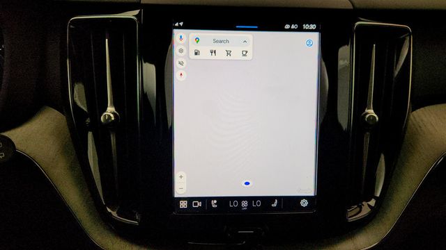 2025 Volvo XC60 B5 AWD Plus - 23001258 - 18