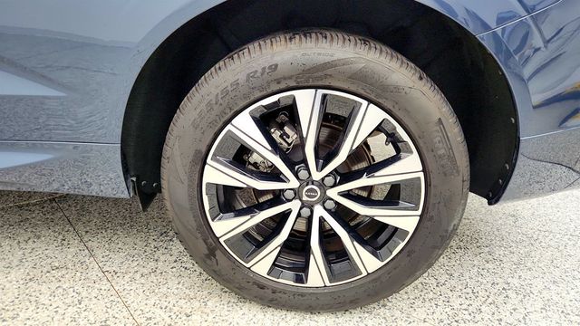 2025 Volvo XC60 B5 AWD Plus - 23001258 - 8