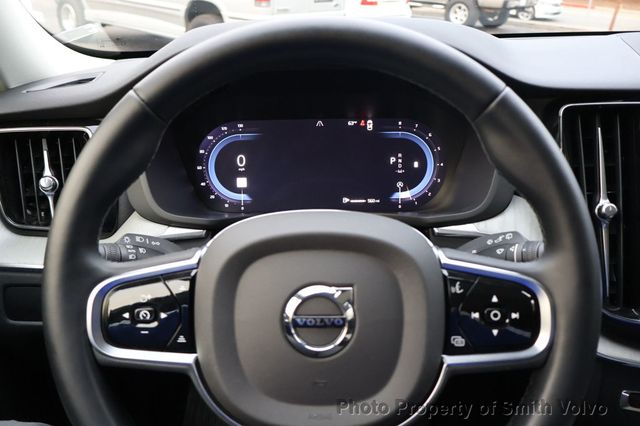 2025 Volvo XC60 B5 AWD Plus - 22962655 - 13