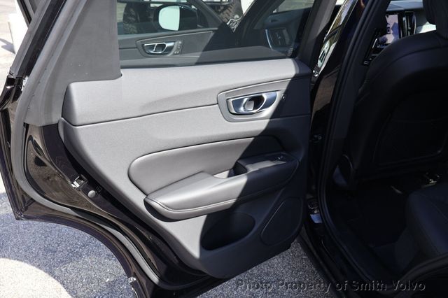 2025 Volvo XC60 B5 AWD Plus - 22982036 - 11
