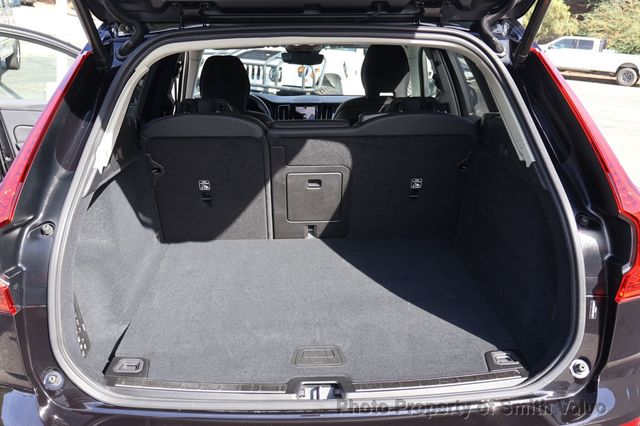 2025 Volvo XC60 B5 AWD Plus - 22982036 - 19