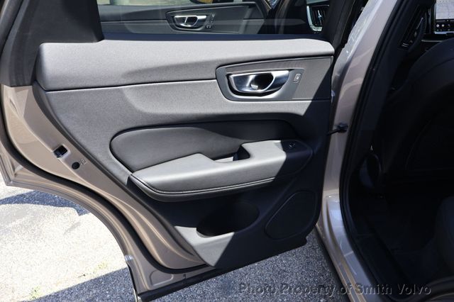 2025 Volvo XC60 B5 AWD Plus - 23026540 - 11