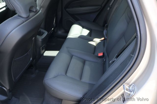 2025 Volvo XC60 B5 AWD Plus - 23026540 - 12