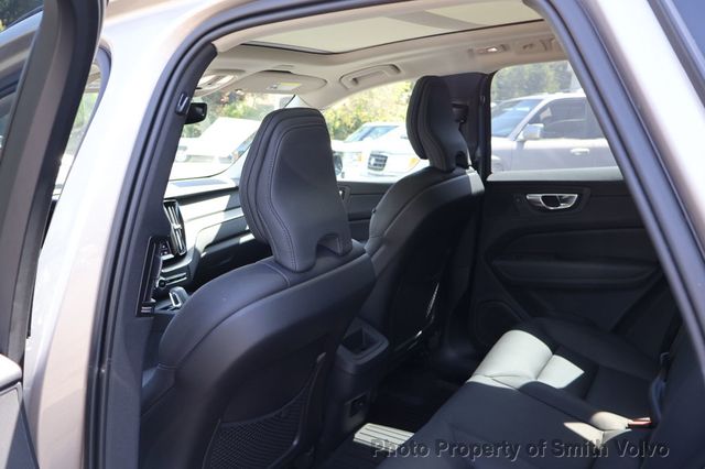 2025 Volvo XC60 B5 AWD Plus - 23026540 - 13