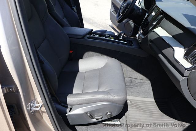 2025 Volvo XC60 B5 AWD Plus - 23026540 - 14
