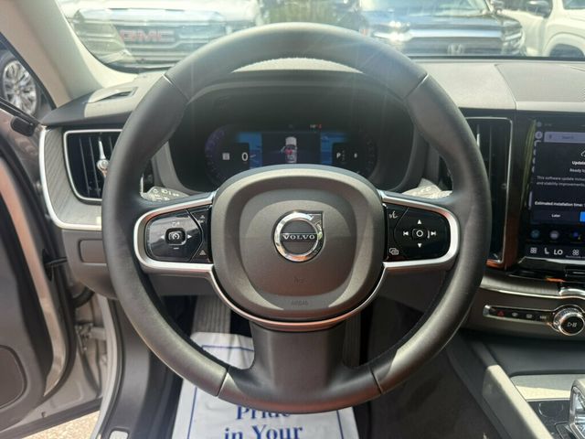 2025 Volvo XC60 B5 AWD Plus - 23053805 - 4