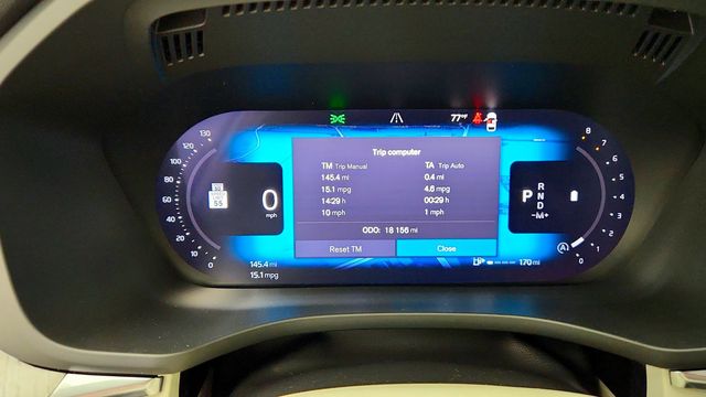 2025 Volvo XC60 B5 AWD Plus w/ Climate Pkg & 20'' Black Diamond Cut Wheels - 23089272 - 13