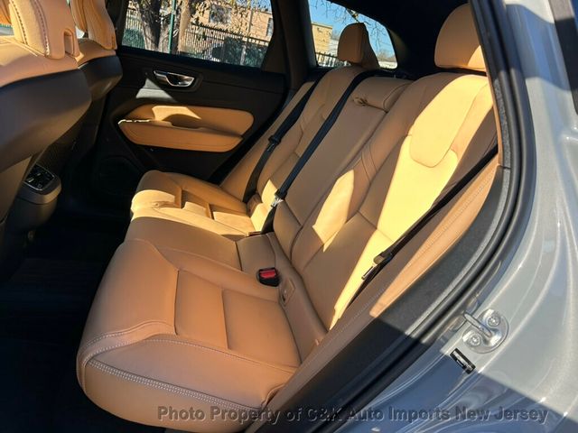 2025 Volvo XC60 B5 AWD Ultra - 22953070 - 32