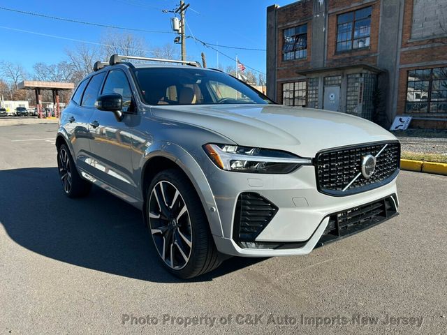 2025 Volvo XC60 B5 AWD Ultra - 22953070 - 4