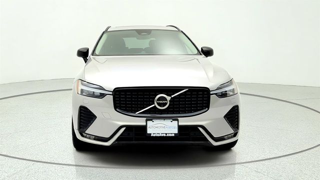 2025 Volvo XC60 B5 AWD Ultra w/ Bowers & Wilkins & Air Suspension - 23046015 - 1