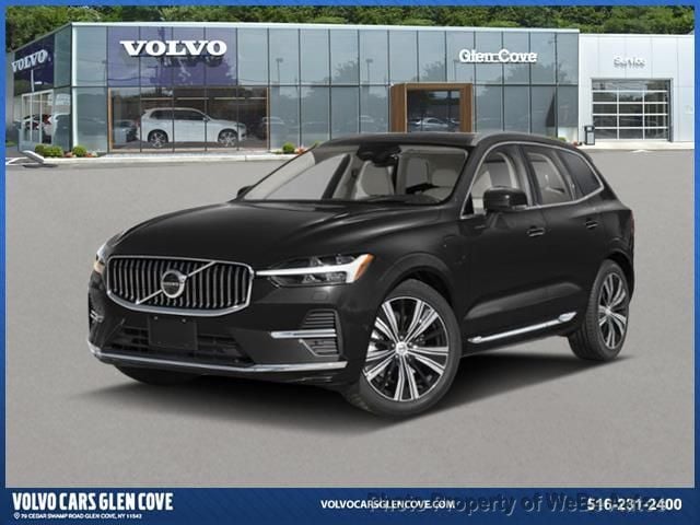 2025 Volvo XC60 T8 Core Dark AWD's photo