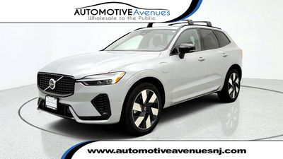 2025 Volvo XC60 Plug-In Hybrid
