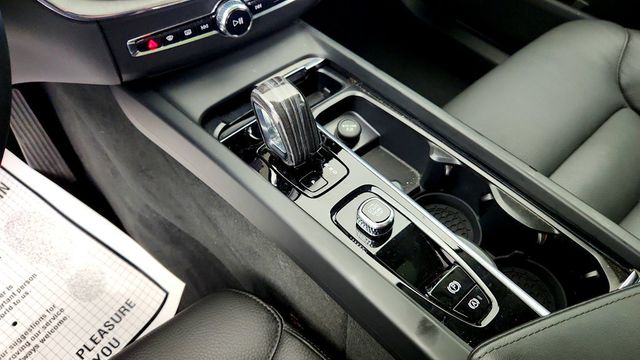 2025 Volvo XC60 Plug-In Hybrid T8 AWD Plus - 23083369 - 16