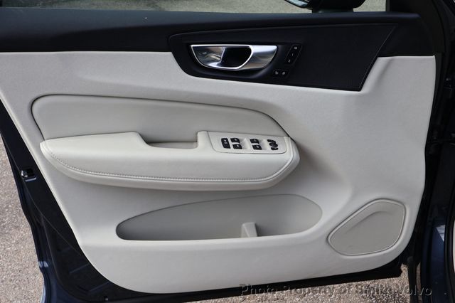 2025 Volvo XC60 Plug-In Hybrid T8 AWD Plus - 23073191 - 12