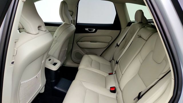 2025 Volvo XC60 Plug-In Hybrid T8 AWD Ultra w/ Climate Pkg & 21'' Black Diamond Cut Wheels - 23089268 - 19