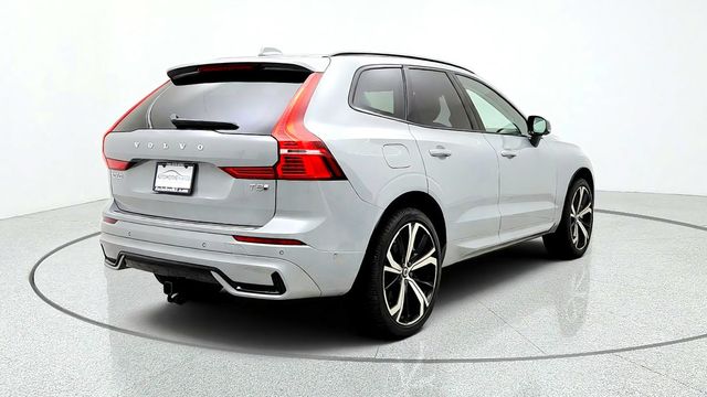 2025 Volvo XC60 Plug-In Hybrid T8 AWD Ultra w/ Climate Pkg & 21'' Black Diamond Cut Wheels - 23089268 - 4