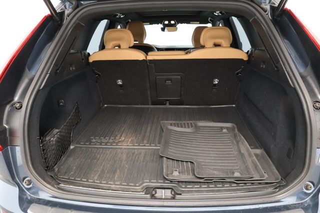 2025 Volvo XC60 Plug-In Hybrid T8 AWD Ultra with 22'' Wheels + Protection & Climate Packages - 22912092 - 19