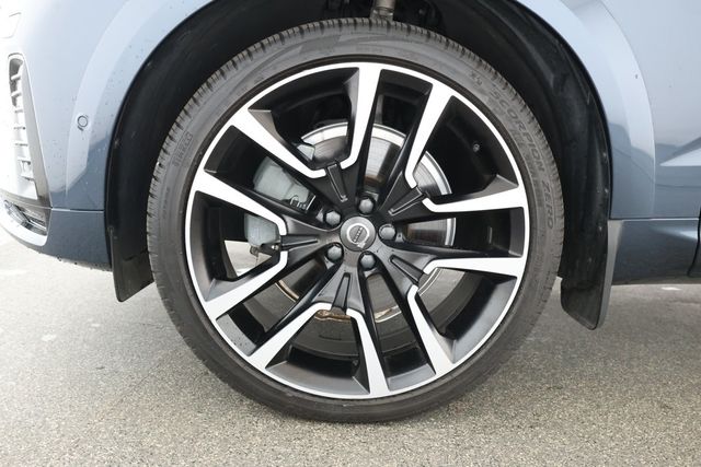 2025 Volvo XC60 Plug-In Hybrid T8 AWD Ultra with 22'' Wheels + Protection & Climate Packages - 22912092 - 6