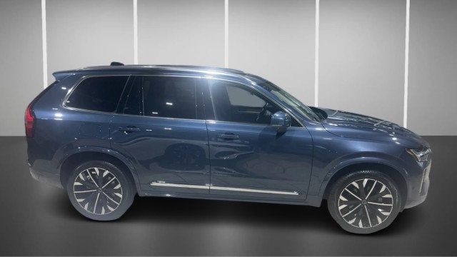 2025 Volvo XC90 2025.5 B5 AWD Plus 7-Seater - 23037356 - 3