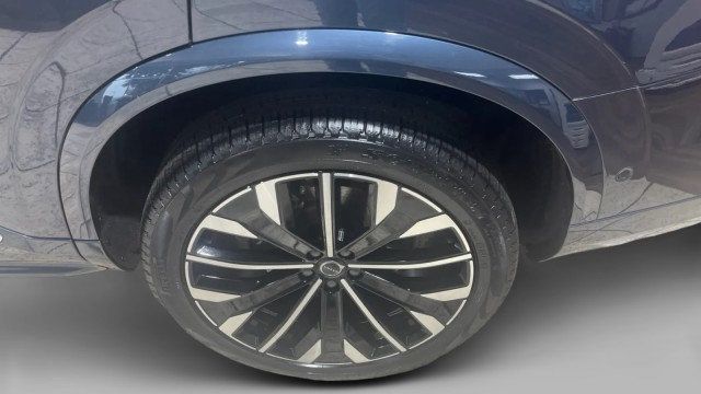 2025 Volvo XC90 2025.5 B5 AWD Plus 7-Seater - 23037356 - 6