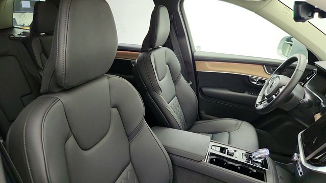 2025 Volvo XC90 2025.5 B5 AWD Plus 7-Seater - 22967458 - 24
