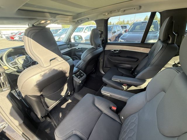 2025 Volvo XC90 2025.5 B6 AWD Plus 6-Seater w/ harman/kardon Audio & 22in Wheels - 23082858 - 24