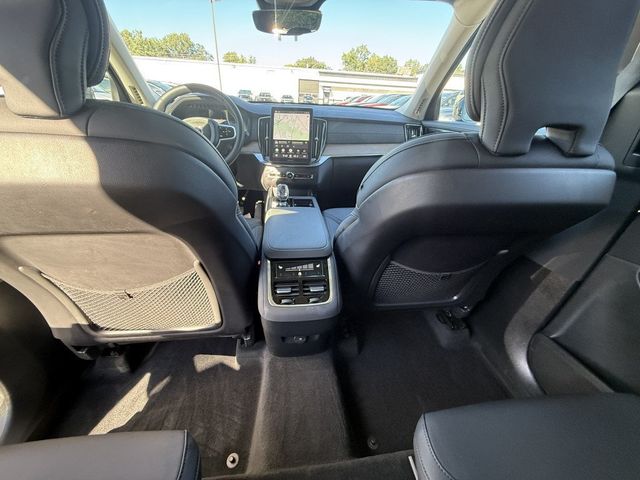 2025 Volvo XC90 2025.5 B6 AWD Plus 6-Seater w/ harman/kardon Audio & 22in Wheels - 23082858 - 25