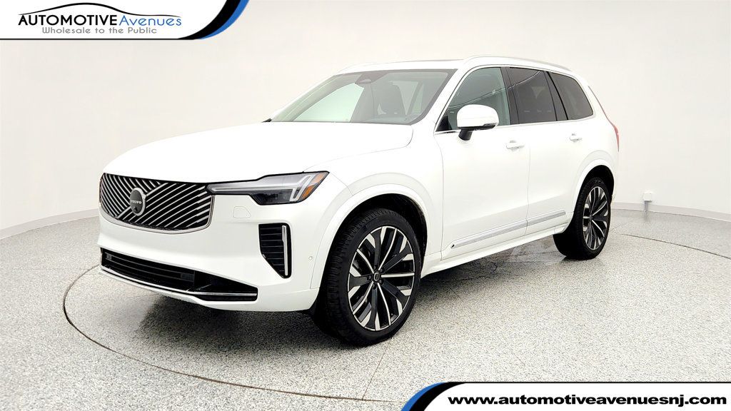 2025 Volvo XC90 2025.5 B6 AWD Plus 7-Seater - 22963980 | Video 1