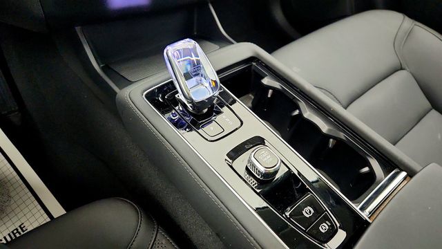 2025 Volvo XC90 2025.5 B6 AWD Plus 7-Seater - 22963980 - 16