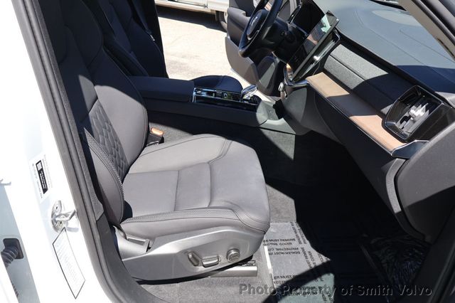 2025 Volvo XC90 2025.5 B6 AWD Plus 7-Seater - 23050102 - 14