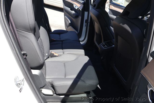 2025 Volvo XC90 2025.5 B6 AWD Plus 7-Seater - 23050102 - 17