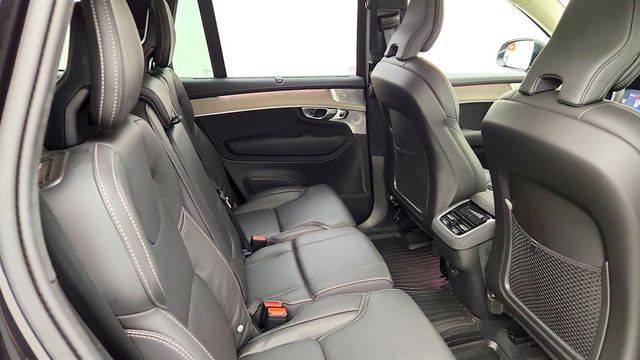 2025 Volvo XC90 2025.5 B6 AWD Ultra 7-Seater w/ B&W High Premium Audio - 23081751 - 22