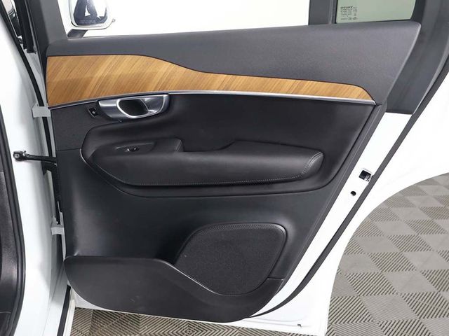 2025 Volvo XC90 B5 AWD Plus 7-Seater - 23074512 - 30