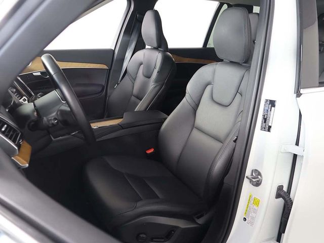 2025 Volvo XC90 B5 AWD Plus 7-Seater - 23074512 - 33
