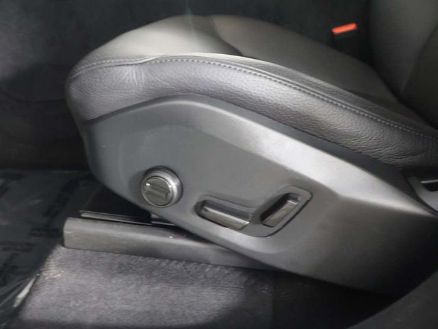 2025 Volvo XC90 B5 AWD Plus 7-Seater - 23074512 - 35