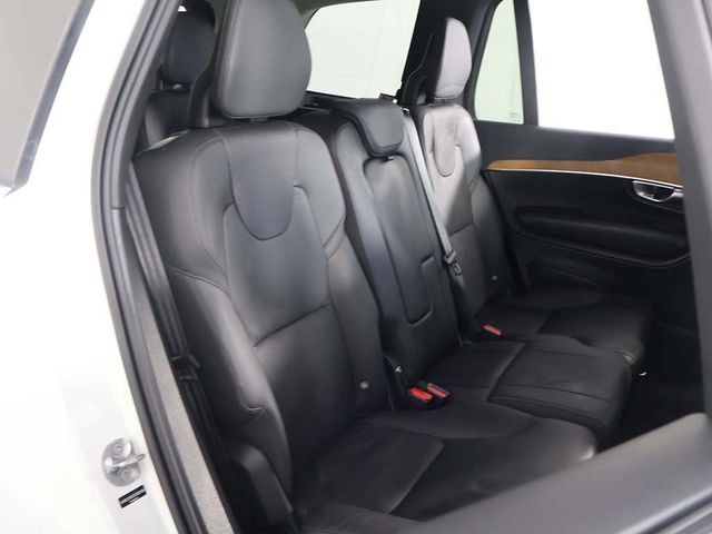2025 Volvo XC90 B5 AWD Plus 7-Seater - 23074512 - 37