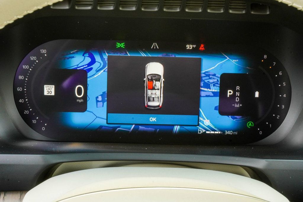 Volvo XC90 photo 29