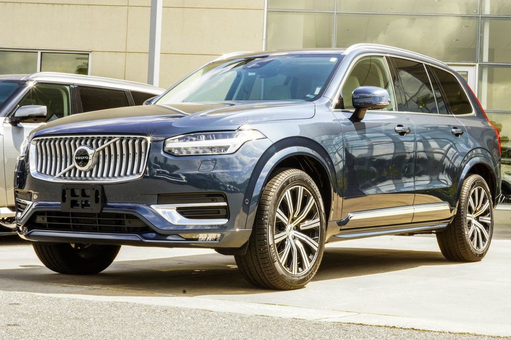 Volvo XC90 photo 9