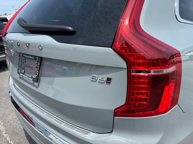 2025 Volvo XC90 B6 AWD Plus 7-Seater - 23034002 - 13