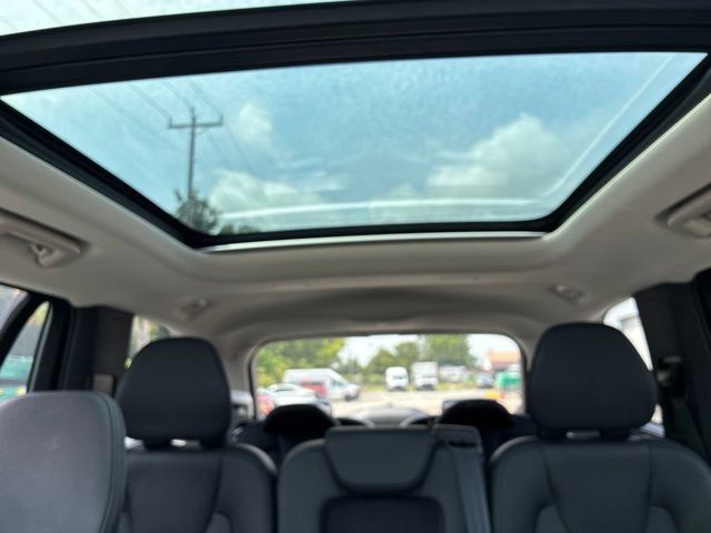 2025 Volvo XC90 B6 AWD Plus 7-Seater - 23034002 - 33