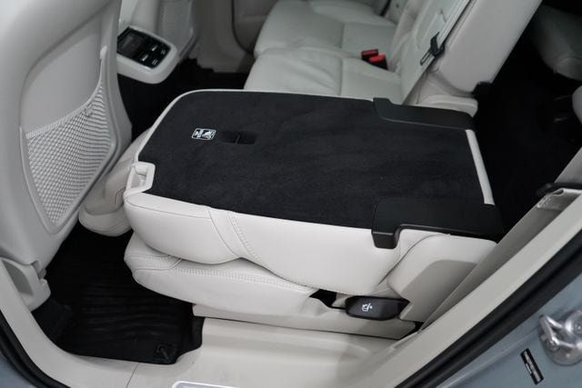 2025 Volvo XC90 B6 Ultra - 23076272 - 46