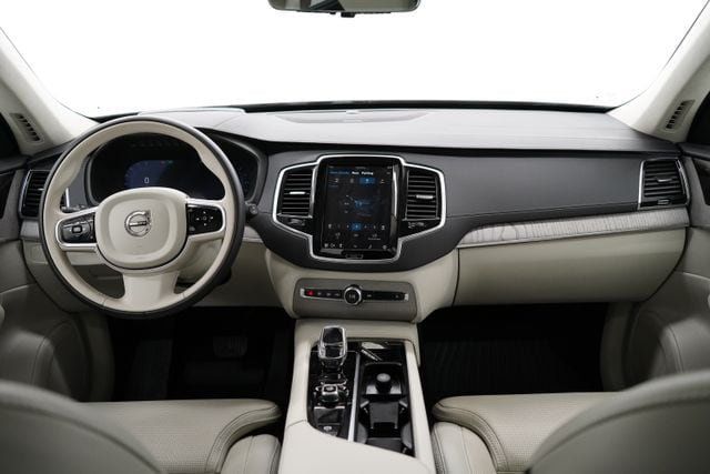 2025 Volvo XC90 B6 Ultra 7-Seater - 23076272 - 15
