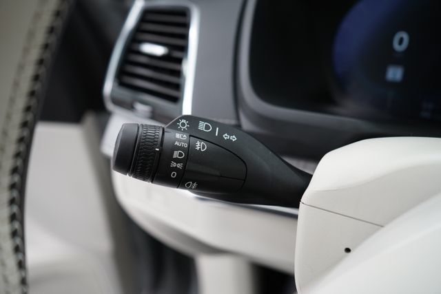 2025 Volvo XC90 B6 Ultra 7-Seater - 23076272 - 19