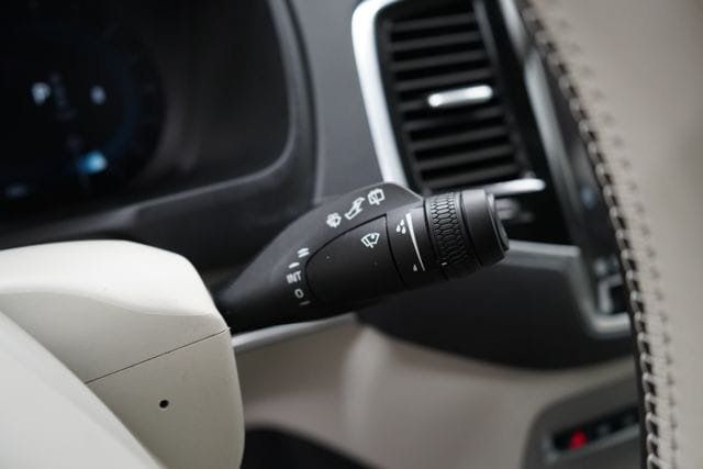 2025 Volvo XC90 B6 Ultra 7-Seater - 23076272 - 21
