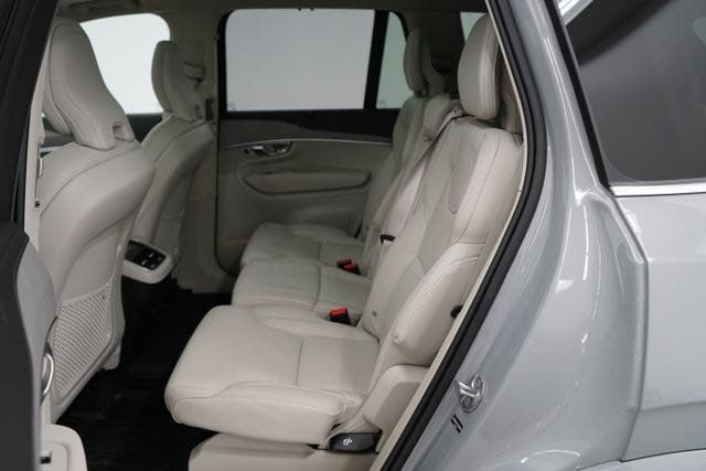2025 Volvo XC90 B6 Ultra 7-Seater - 23076272 - 42
