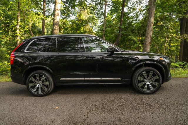 2025 Volvo XC90 MSRP$73985/B6-Ultra/2ndRowCaptainsLoungePkg/HeadsUpDisplay - 23070839 - 1