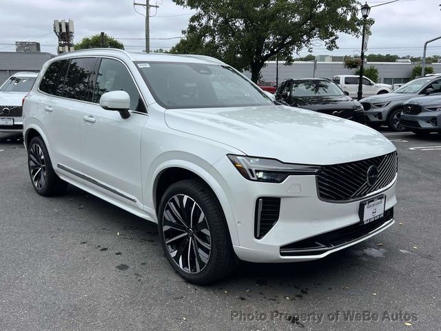 2025 Volvo XC90 Plus
